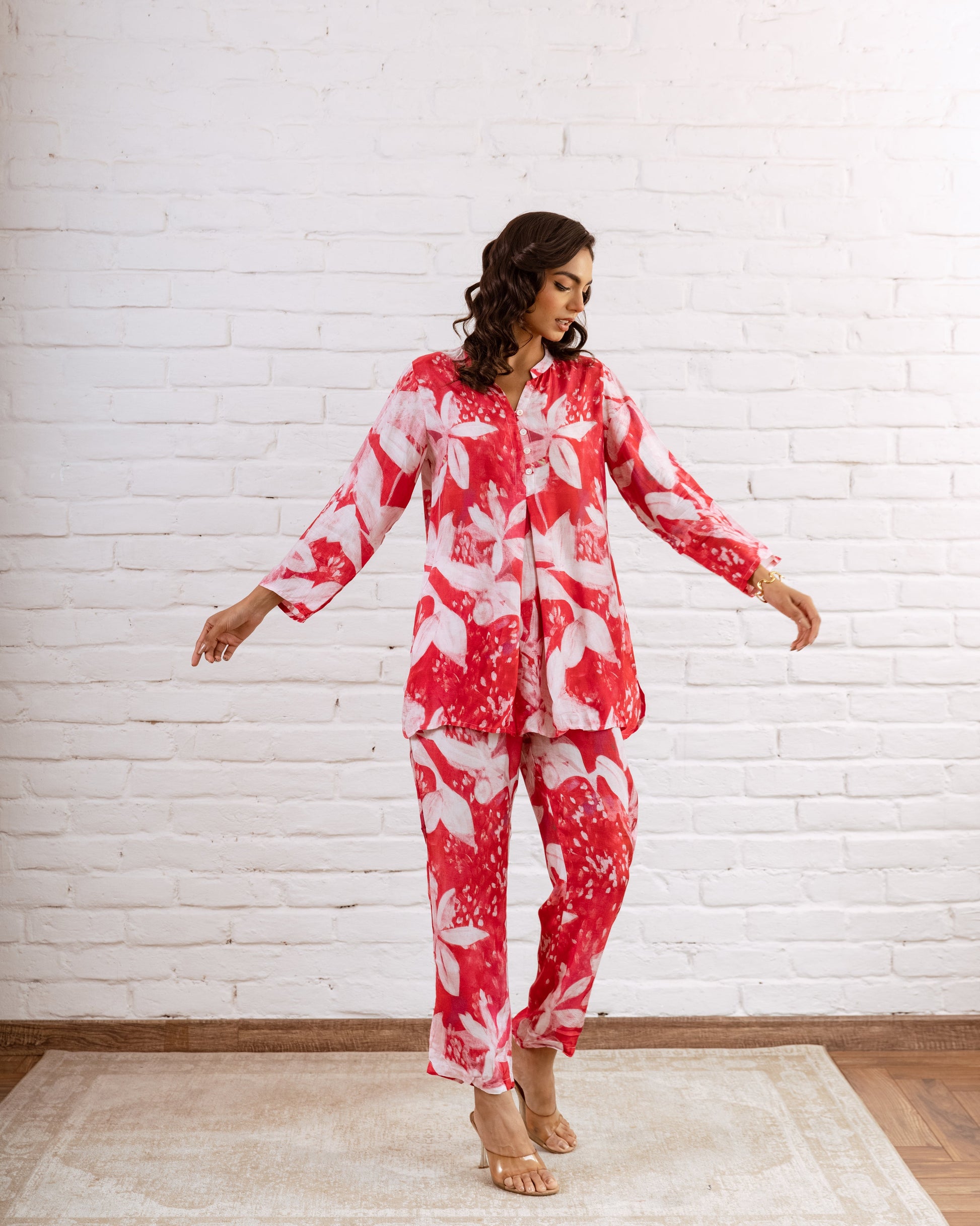 Whimsical Bloomy Red Floral Muslin Co-ord Set - Hukum Jaipur