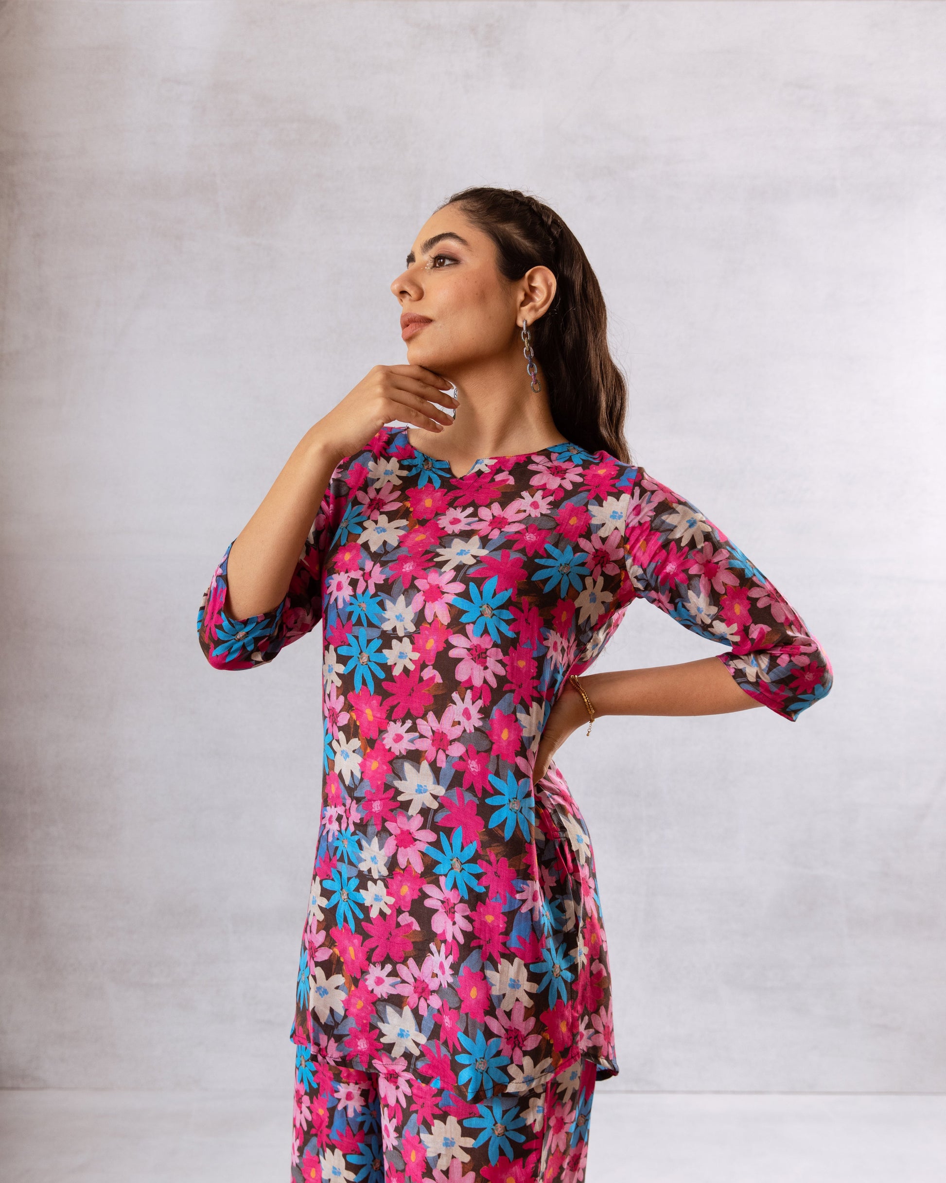 Midnight Blooms: Multi-Color Flower on Black Muslin Co-ord Set - Hukum Jaipur