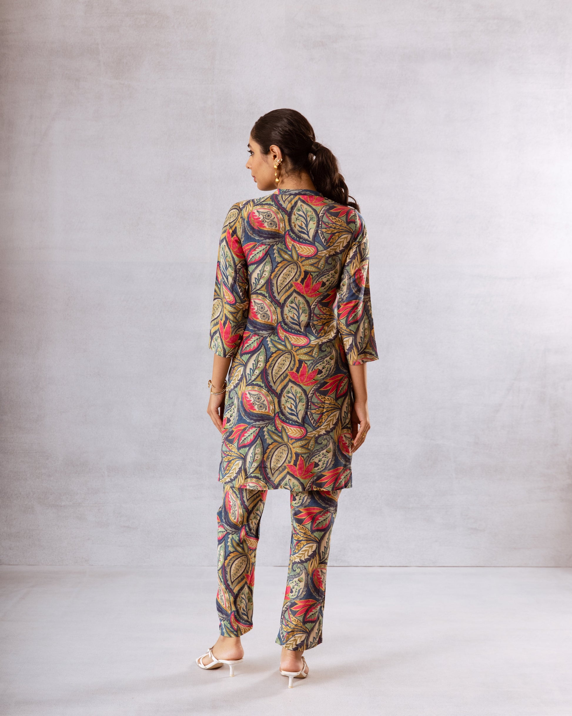 Verdant Whispers: Green Botanical Muslin Co-ord Set - Hukum Jaipur