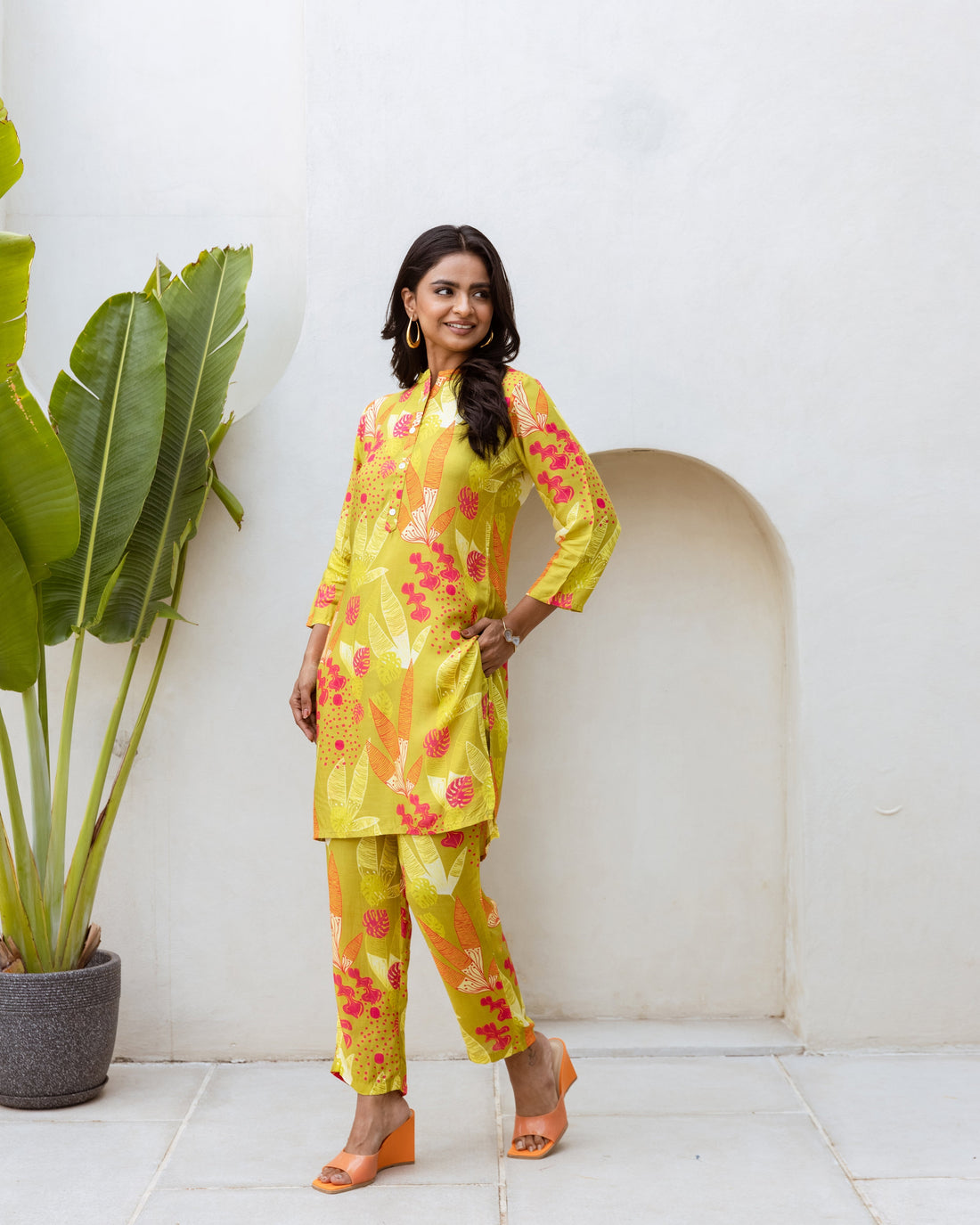 Enchanted Grove: Green Floral Muslin Co-ord Set - Hukum Jaipur