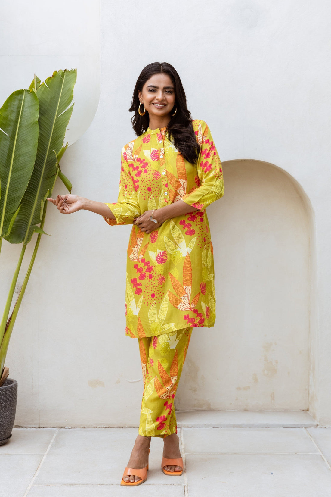 Enchanted Grove: Green Floral Muslin Co-ord Set - Hukum Jaipur