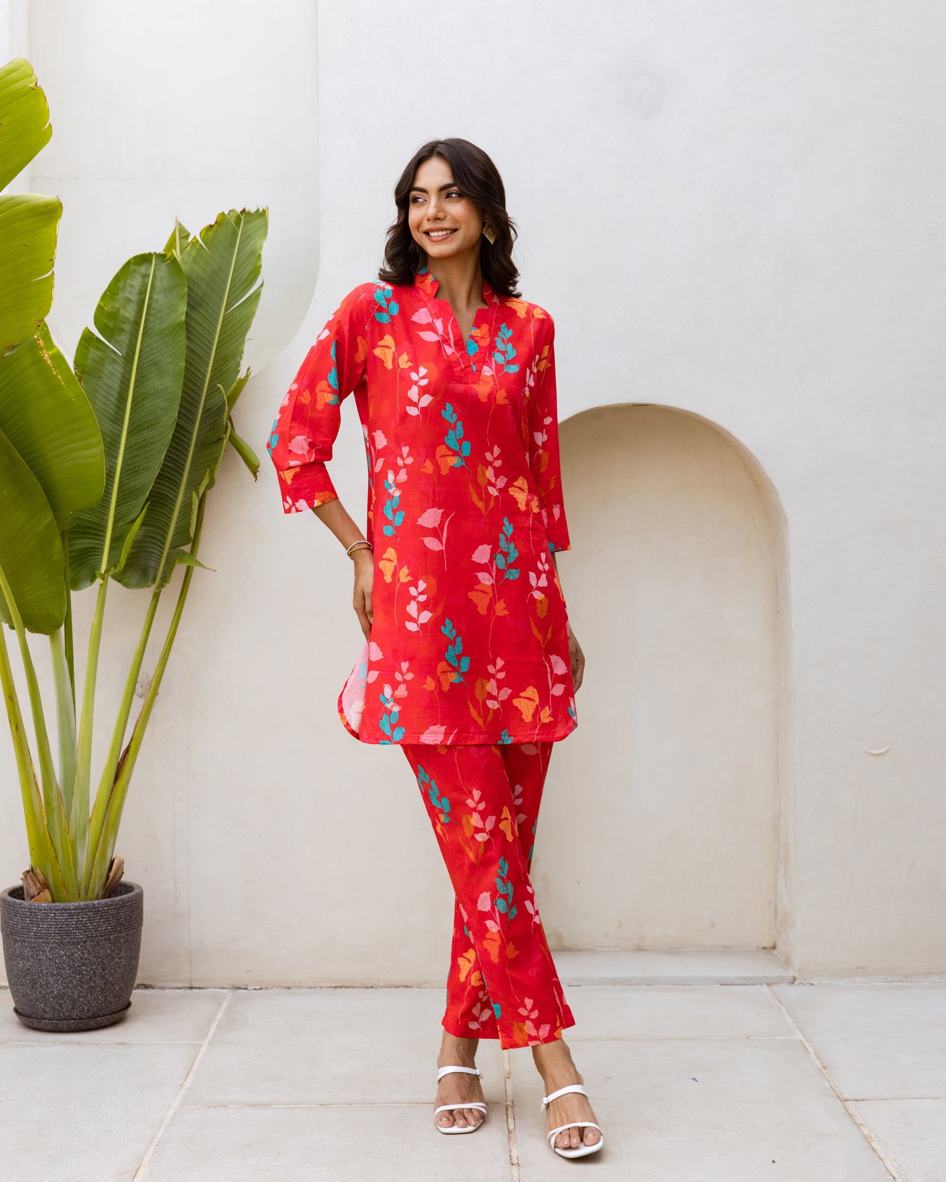 Rosy Radiance: Red Floral Cotton Co-ord Set - Hukum Jaipur